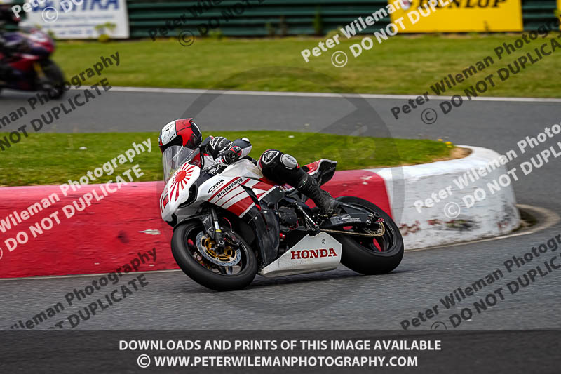 enduro digital images;event digital images;eventdigitalimages;mallory park;mallory park photographs;mallory park trackday;mallory park trackday photographs;no limits trackdays;peter wileman photography;racing digital images;trackday digital images;trackday photos